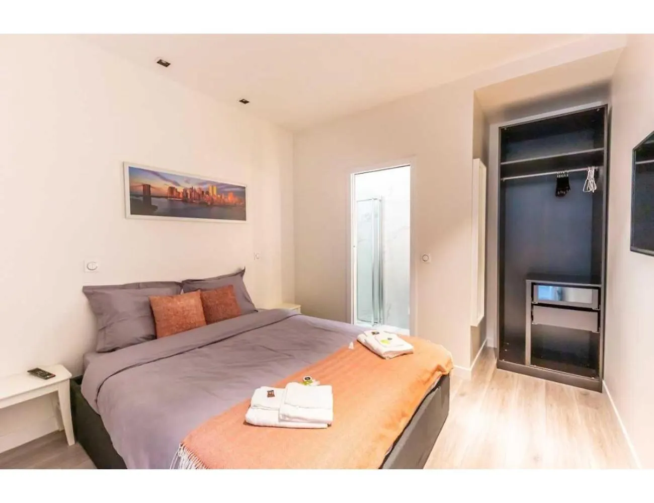 Spacious Apartment - 3Br-8P - Place De La Bastille Paryż