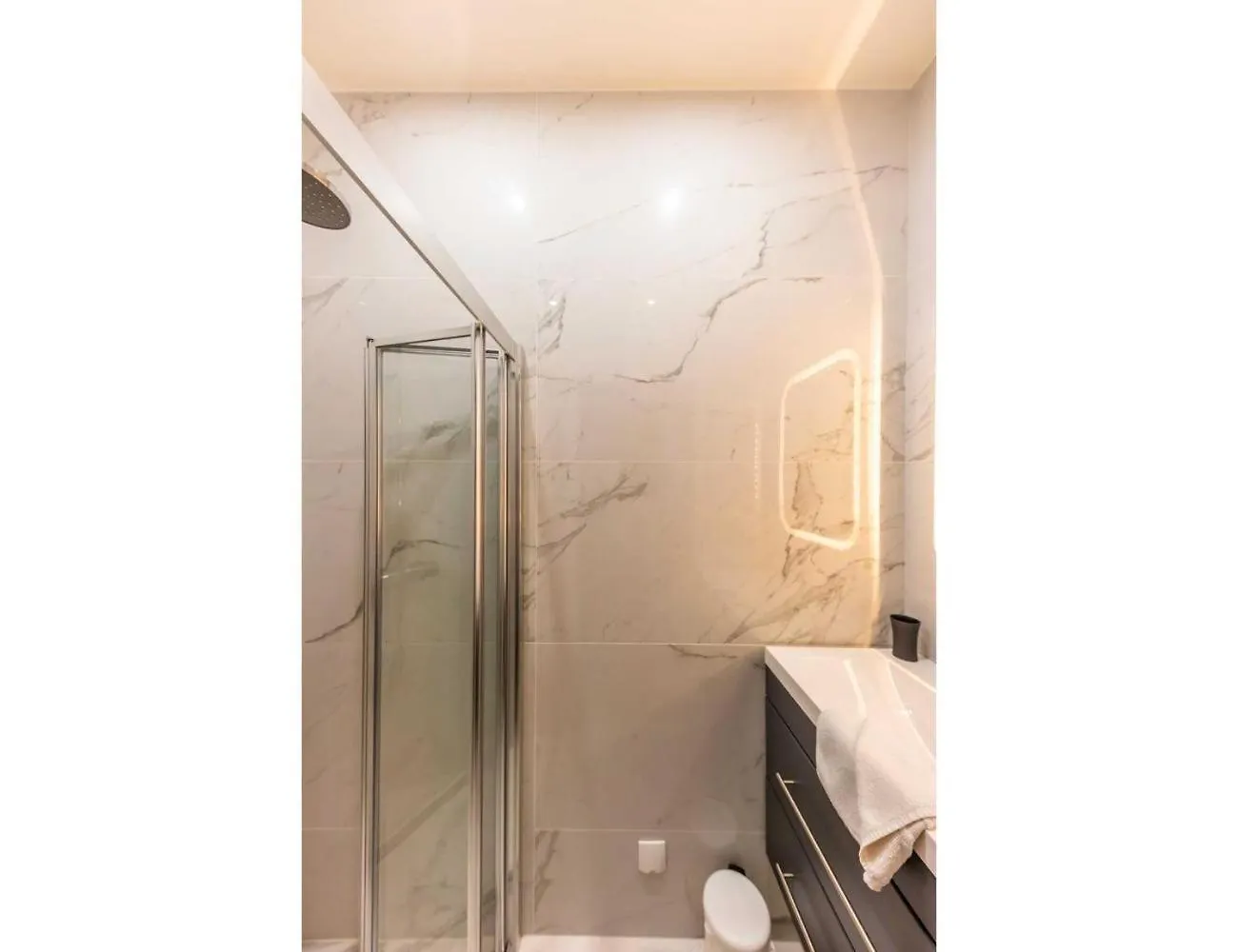 Spacious Apartment - 3Br-8P - Place De La Bastille Paryż 0*,  Francja