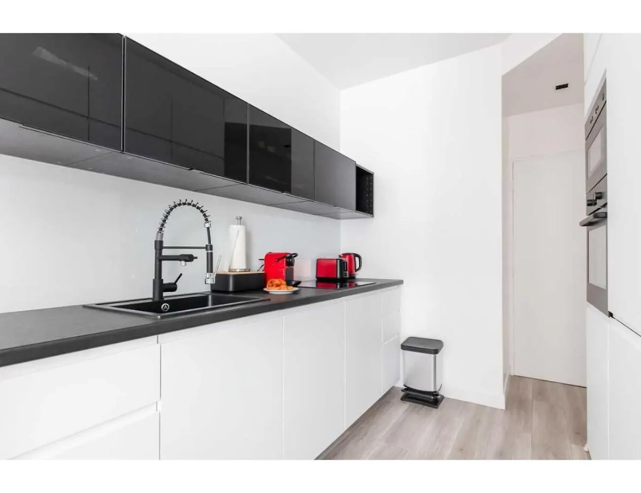 Spacious Apartment - 3Br-8P - Place De La Bastille Paryż